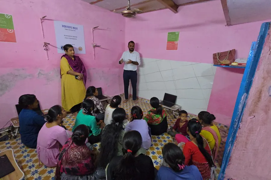 A session in progress in the second centre