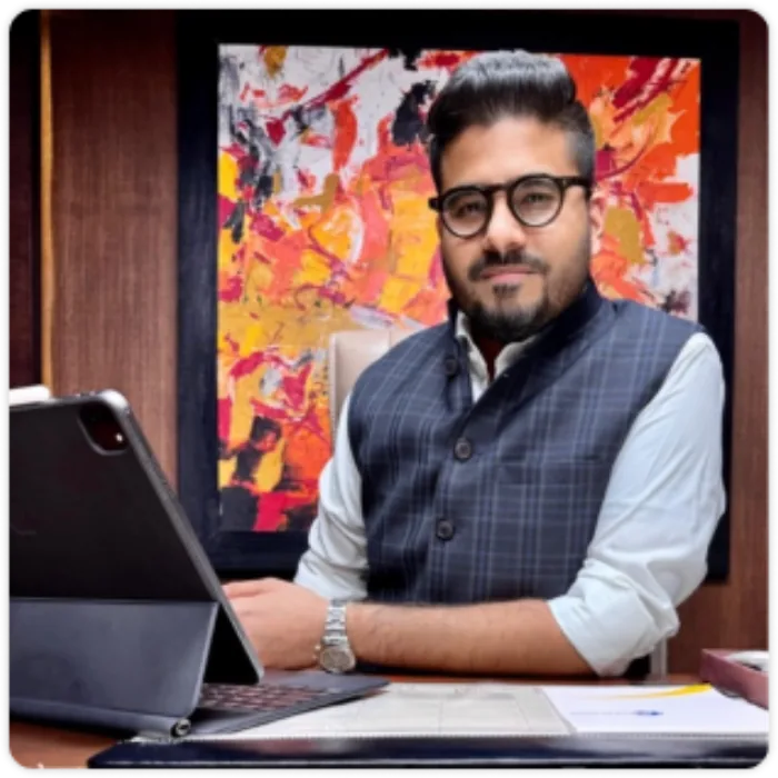Portrait of Aadarsh U Shah, Director